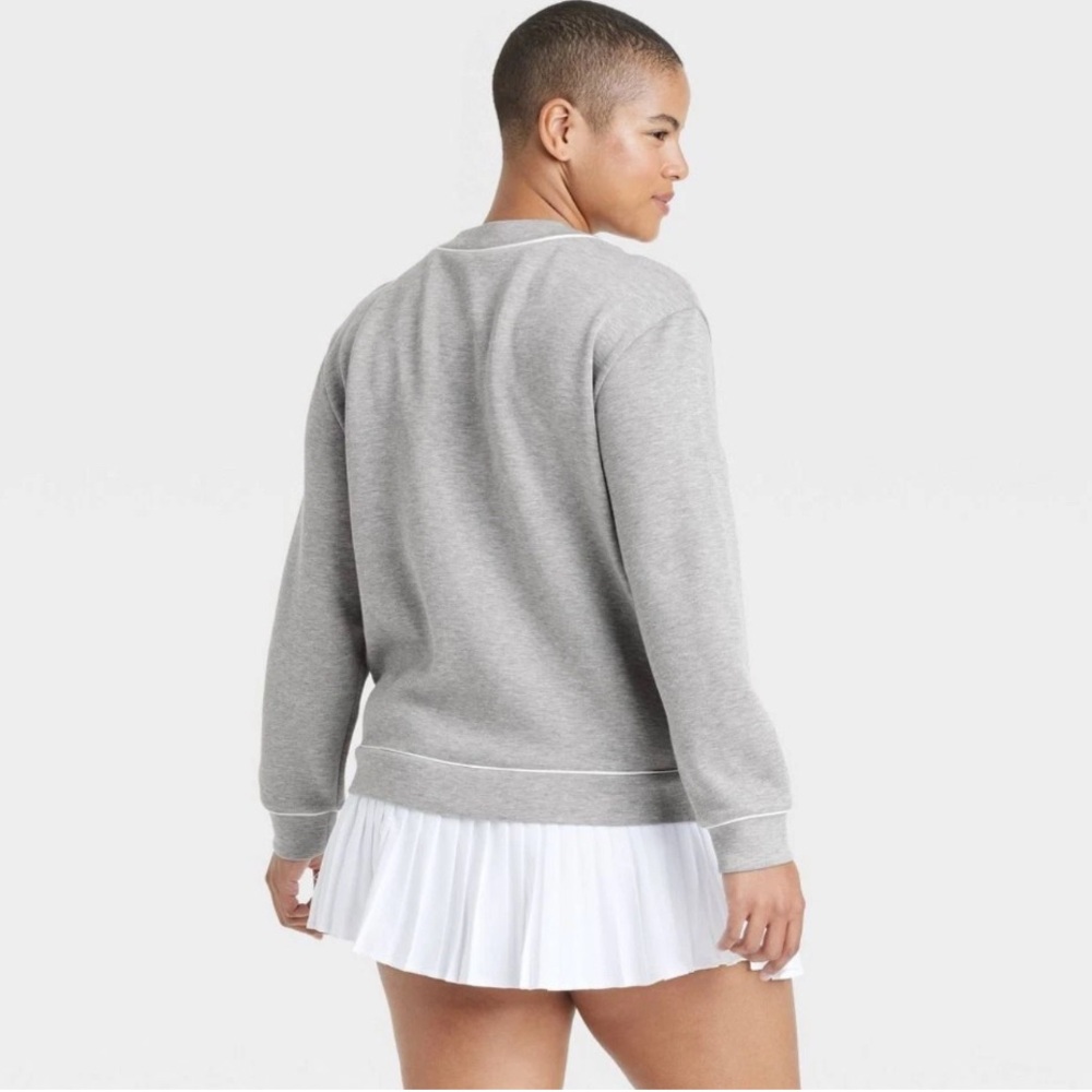 Plus size All in Motion Gray Women's Cardigan Sweater size XXL. - Picture 5 of 5
